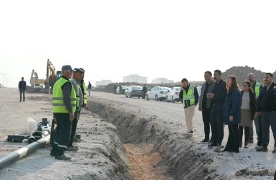 Eşbaşkanlar, ağa&ccedil; dikimi ve yol &ccedil;alışmalarını yerinde inceledi