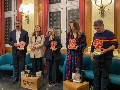 Eşbaşkanlar, Danielle Mitterrand Vakfı&rsquo;nın &ouml;d&uuml;l t&ouml;renine katıldı