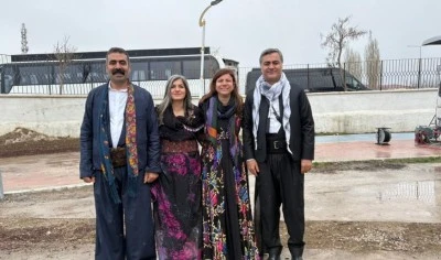 Eşbaşkanlar Van&rsquo;daki Newroz kutlamasına katıldı