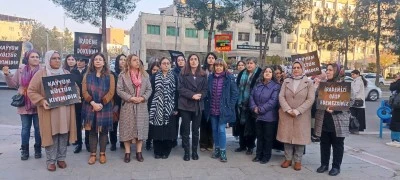 EŞİK&rsquo;li kadınlar kayyumu protesto etti