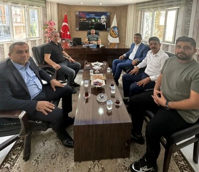 &ldquo;Esnafın sorunu yakından takip ediyoruz&rdquo;
