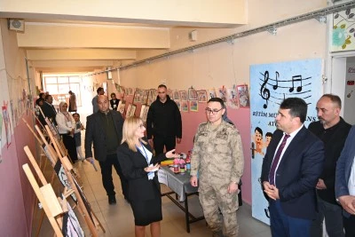 ETwinning proje sergisi a&ccedil;ıldı