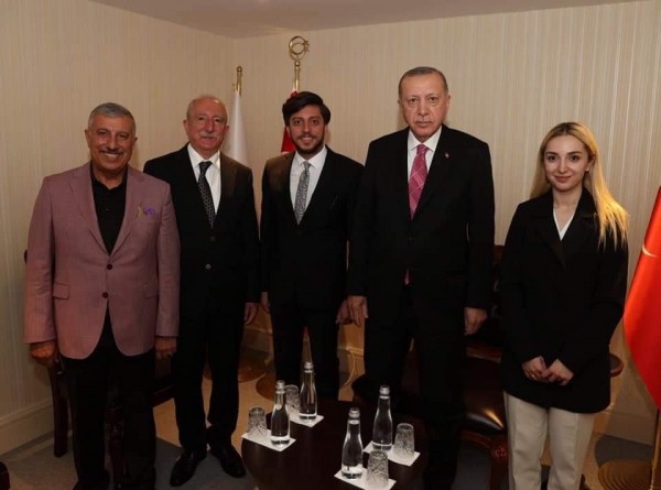 Faris &Ouml;zdemir, Cumhurbaşkanı Erdoğan&rsquo;ı d&uuml;ğ&uuml;ne davet etti