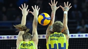 Fenerbah&ccedil;e Opet Kupa Finalinde Eczacıbaşı Dynavit'i Yendi