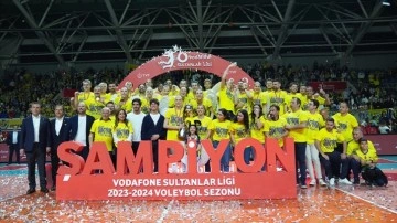 Fenerbahçe Opet Sultanlar Ligi'nde Şampiyonluğunu İlan Etti