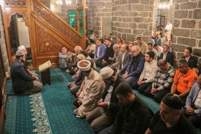 Fethinin 1386. yıl d&ouml;n&uuml;m&uuml; dolayısıyla &ccedil;eşitli programlar d&uuml;zenlendi