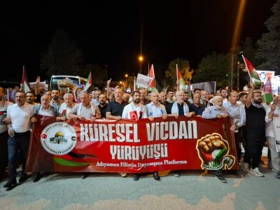 Filistin ve K&uuml;resel Sumud Filosu'na destek y&uuml;r&uuml;y&uuml;ş&uuml; yapıldı