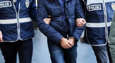 Firari h&uuml;k&uuml;ml&uuml; yakalandı