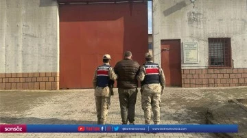 Firari h&uuml;k&uuml;ml&uuml; yakalandı