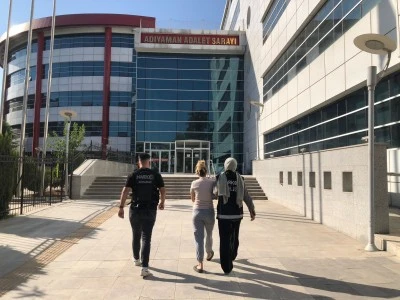 Firari h&uuml;k&uuml;ml&uuml; yakalandı