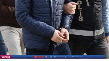Firari h&uuml;k&uuml;ml&uuml; yakalandı