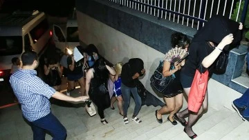 Fuhuş operasyonunda 7 ş&uuml;pheli tutuklandı
