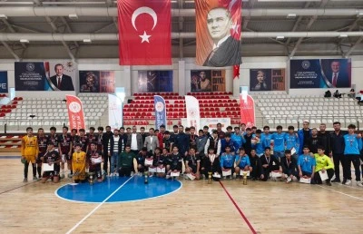 Futsalın efendisi Ahmed-i Hani Lisesi&hellip;