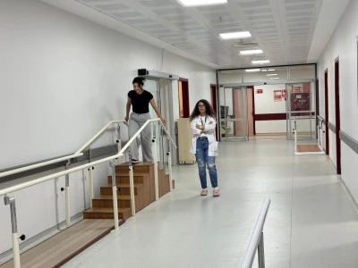 Gazi Yaşargil Eğitim ve Araştırma Hastanesinde yenileme &ccedil;alışması