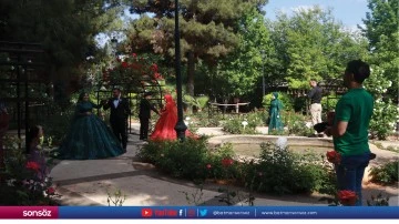 Gaziantep Botanik Bah&ccedil;esi'nde ilkbahar renkleri hakim oldu
