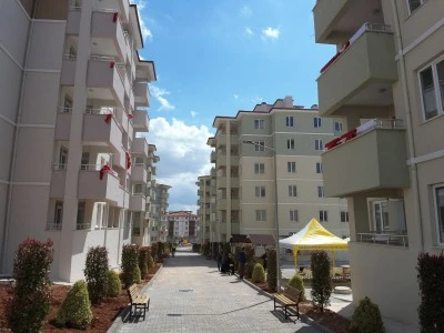 Gaziantep B&uuml;y&uuml;kşehir Belediyesi 887 konutu hak sahibine teslim etti
