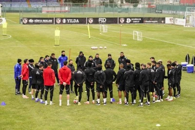 Gaziantep FK, Kasımpaşa ma&ccedil;ı hazırlıklarına başladı
