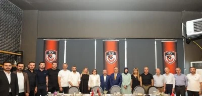 Gaziantep FK y&ouml;netimi yeni sezonun ilk toplantısını yaptı