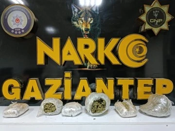 Gaziantep'te 3 kilo 900 gram uyuşturucu ele ge&ccedil;irildi