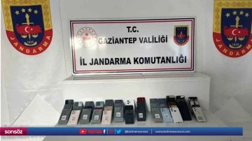 Gaziantep'te 51 kaçak cep telefonu ele geçirildi