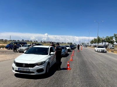 Gaziantep'te &ccedil;eşitli su&ccedil;lardan aranan 176 kişi yakalandı