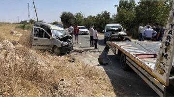Gaziantep'te feci kaza: 1 kişi &ouml;ld&uuml;, 8 kişi yaralandı