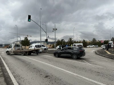 Gaziantep'te polisten ka&ccedil;an ş&uuml;pheli kovalamaca sonucu yakalandı