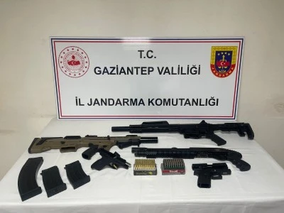 Gaziantep'te silah ka&ccedil;ak&ccedil;ılığı operasyonunda 19 ş&uuml;pheli yakalandı