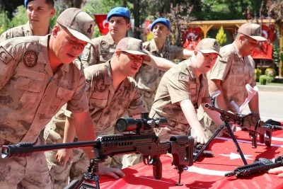 Gaziantep'te temsili askerlik t&ouml;reni d&uuml;zenlendi