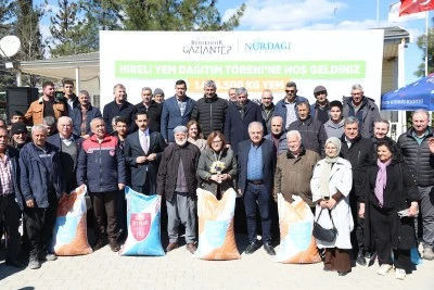 Gaziantep'te &uuml;reticilere hibe yem desteği sağlandı