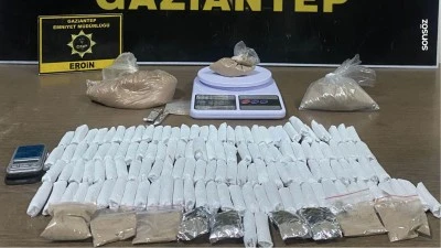 Gaziantep'te uyuşturucu operasyonunda 2 zanlı tutuklandı
