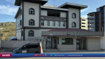 Gaziantep'te yakıt tankerinde 52 d&uuml;zensiz g&ouml;&ccedil;men bulundu