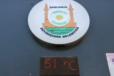 Gaziantep ve &ccedil;evre illerde kavurucu sıcaklar etkisini s&uuml;rd&uuml;r&uuml;yor