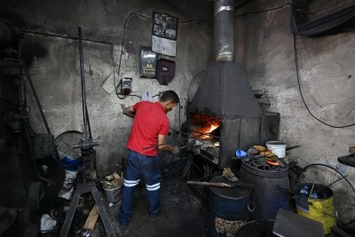 Gaziantepli demirciler, bayramda "kelle" mesaisi yaptı