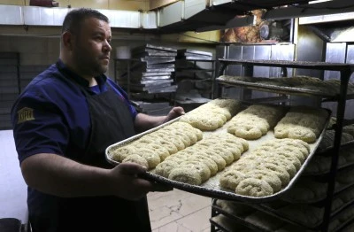 Gazianteplilerin 11 ay beklediği ramazan kahkesi tezgahlarda