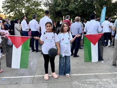 Gazze'ye destek y&uuml;r&uuml;y&uuml;ş&uuml; d&uuml;zenlendi