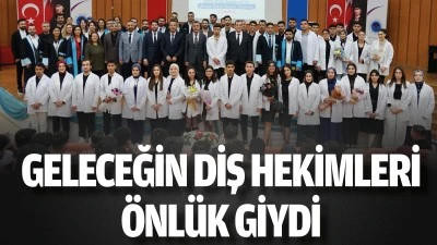 Geleceğin diş hekimleri &ouml;nl&uuml;k giydi
