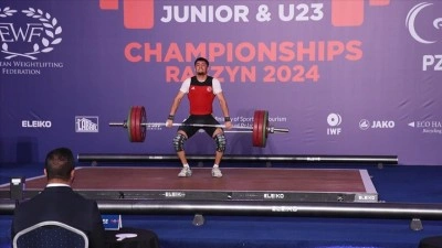 Gen&ccedil; T&uuml;rk Halt&ccedil;ılar Avrupa Şampiyonasında Başarılı Performans Sergiledi