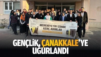 Gen&ccedil;lik, &Ccedil;anakkale&rsquo;ye uğurlandı