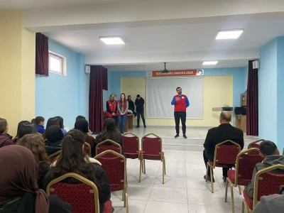 Gen&ccedil;lik, liselerde tanıtımlara başladı
