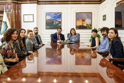 Gen&ccedil;lik &Ouml;rg&uuml;tleri Forumu Derneği arasında işbirliği protokol&uuml; imzalandı
