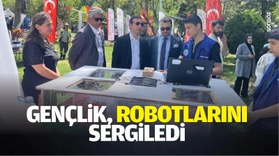 Gen&ccedil;lik, robotlarını sergiledi