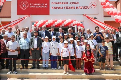 Gen&ccedil;lik ve Spor Bakanı Bak Diyarbakır'da