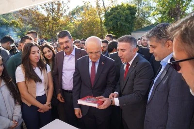 Gerc&uuml;ş&rsquo;&uuml;n lezzetleri fuarda tanıtıldı
