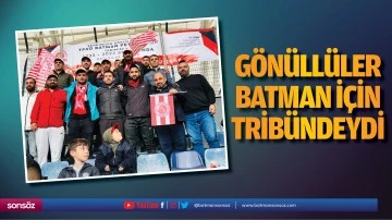 G&ouml;n&uuml;ll&uuml;ler, Batman i&ccedil;in trib&uuml;ndeydi