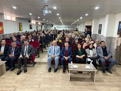G&uuml;ltepe Ortaokulu&rsquo;nda program: Bebeklikten ergenliğe dijital ebeveynlik&hellip;