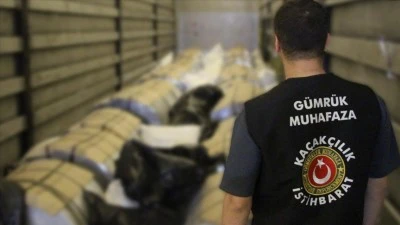 G&uuml;mr&uuml;kler Muhafaza ekipleri 2025'in ilk 15 g&uuml;n&uuml;nde 1,5 milyar lira değerinde ka&ccedil;ak eşya ele ge&ccedil;irdi