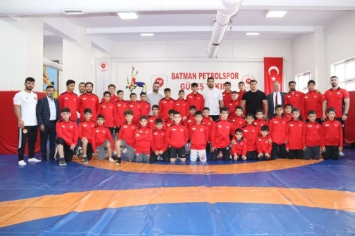 G&uuml;reş Federasyonu Başkanı, Batman&rsquo;daydı