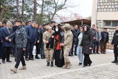 G&uuml;venlik korucusu Mardin'de son yolculuğuna uğurlandı