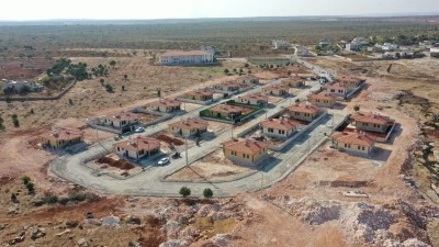 &nbsp;Hasan Şıldak, deprem konutlarını inceledi